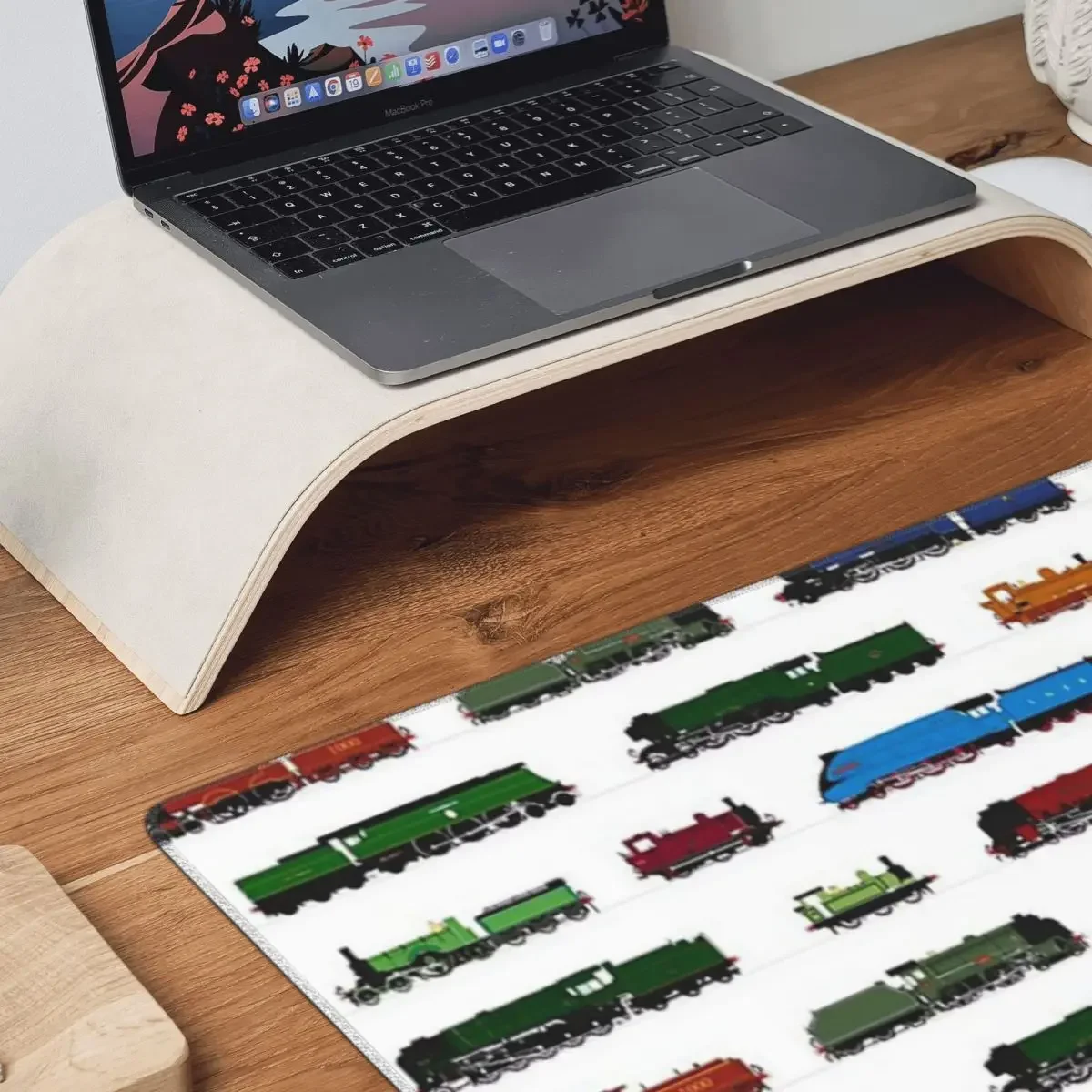 Iconic อังกฤษรถไฟไอน้ําแผ่นรอง - Pc Gaming Icon บทวิจารณ์และราคา